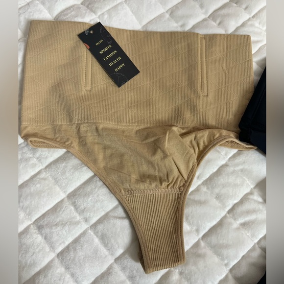 3pc Panty bundle - Picture 4 of 10